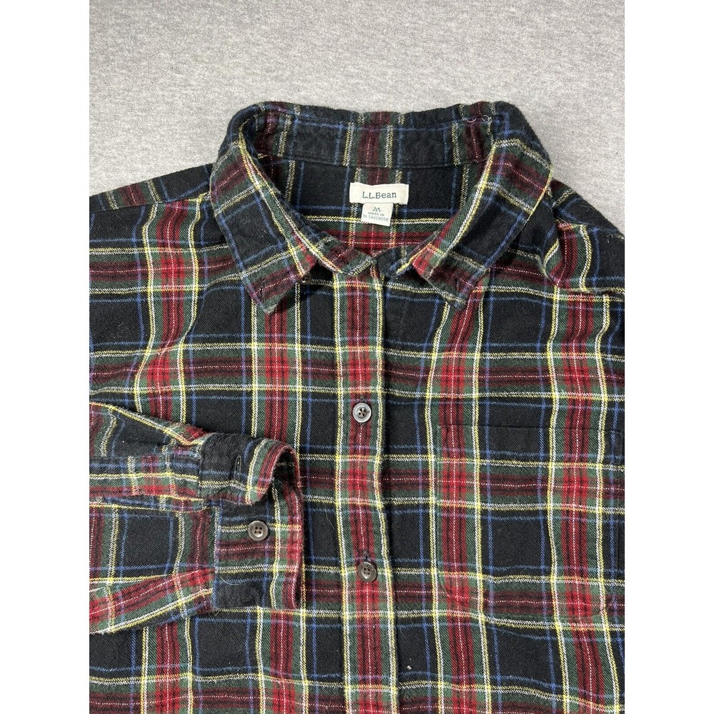 LL Bean Flannel Shirt Womens Size M Petite Long Sleeve Button Down Plaid Red